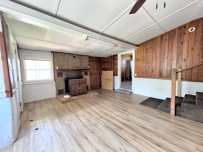 Photo - 735 Prospect St