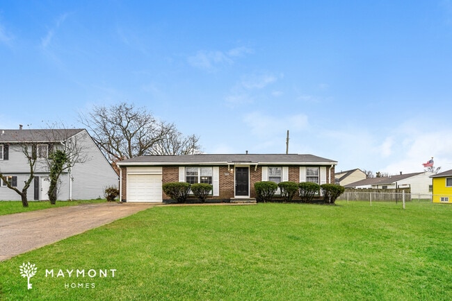 Building Photo - 1663 W Kemper Rd