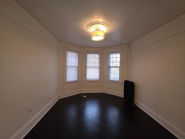 Photo - 45 Neptune Ave