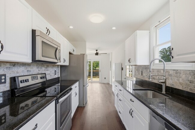 Photo - 301 Kenmore Ave