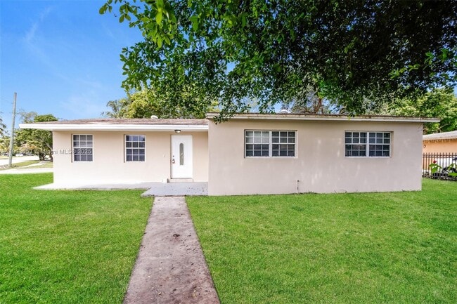 Building Photo - 1351 NW 188th Terrace