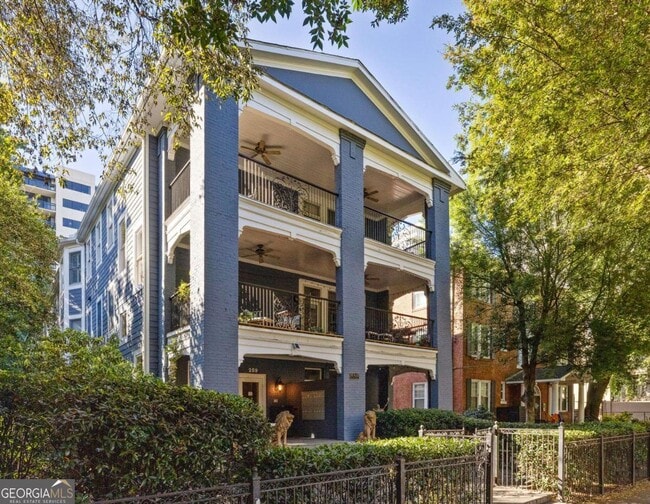 Building Photo - 259 14th St NE Unit B103