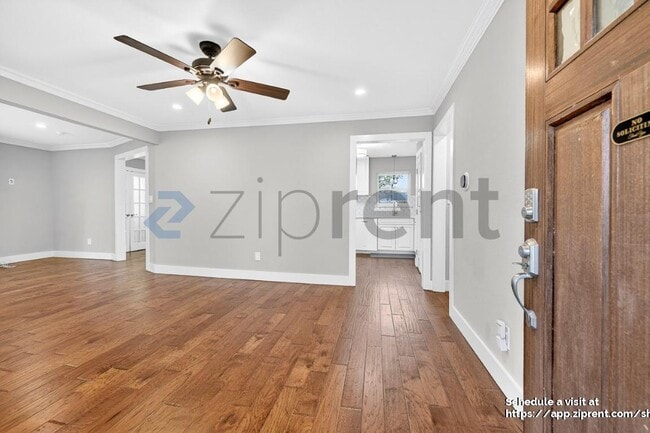 Photo - 428 Daniel St