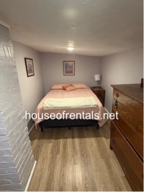 Photo - 209 S Royal St