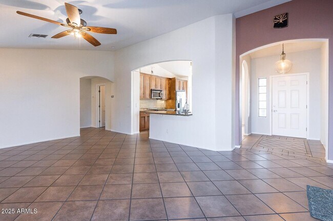 Photo - 16680 W Saguaro Ln