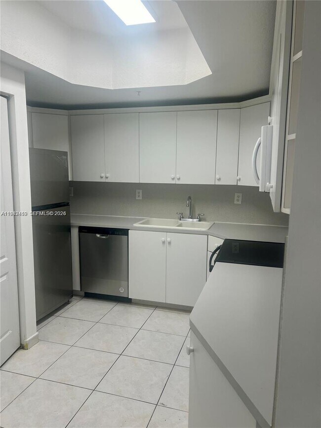 Photo - 17405 NW 75th Pl