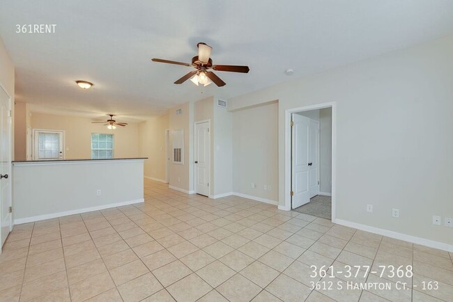 Photo - 3612 S Hampton Ct Unidad 163