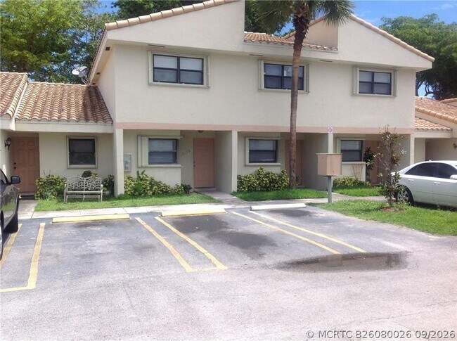 3103 Coral Ridge Dr