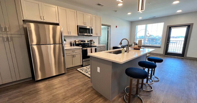 Kitchen - The State at Fishers Apartments