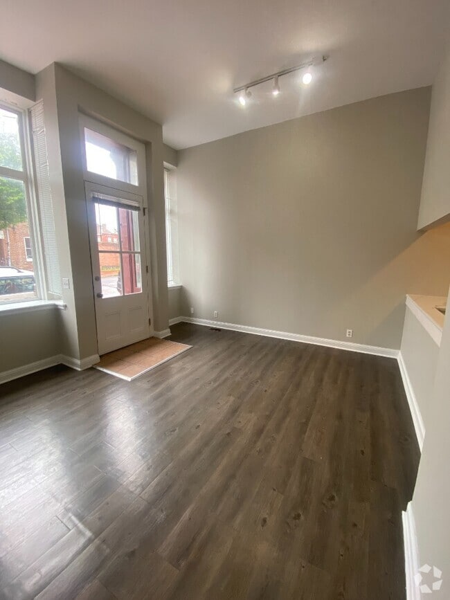 Building Photo - 911 Geyer Ave Rental