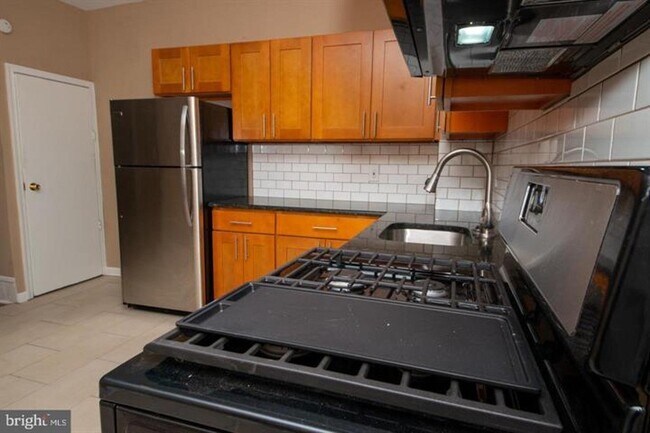 Photo - 45 S 56th St