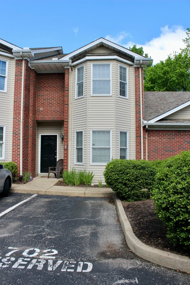 Building Photo - 1625 Nicholasville Rd Unit 702