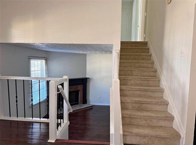 Photo - 170 Arborfield Way