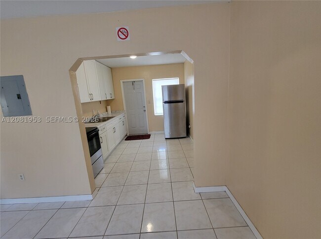 Photo - 7015 NW 4th Ct Unit 7017