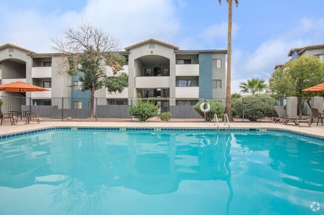 Building Photo - Mission Tierra Rental