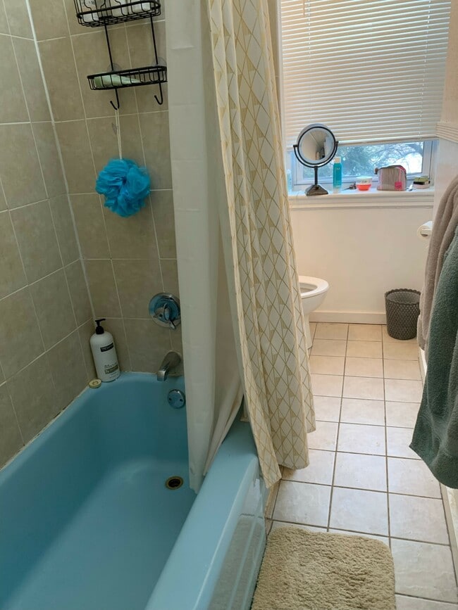 Photo - 352 Riverway Unit 4