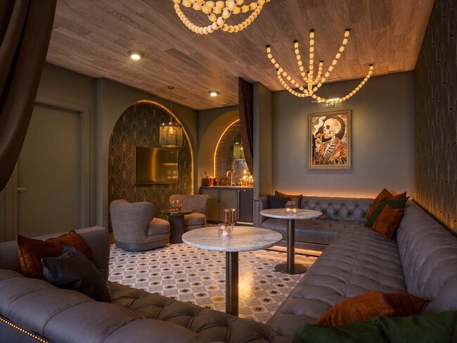 Rue 108 Luxury Apartments