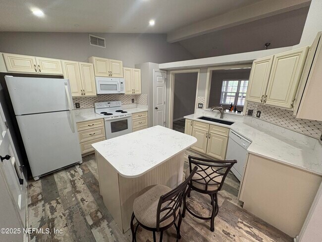 Photo - 3556 Lazy Willow Ct