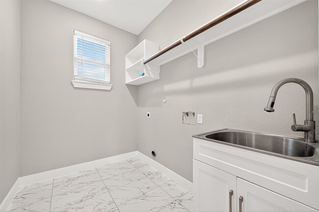 Photo - 16502 Tankersley Ct