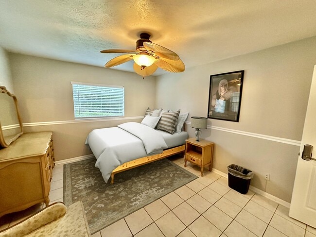 Photo - 4406 Tarpon Dr
