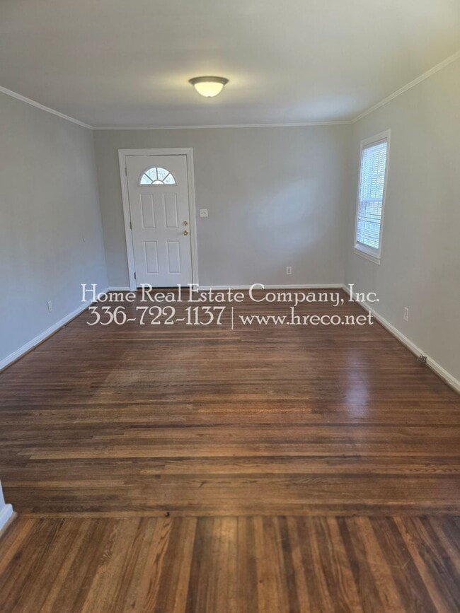 Photo - 2618 Philip St