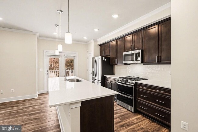 Photo - 15540 Smoke Box Way