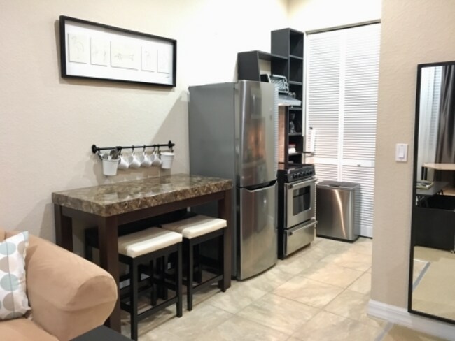 Photo - 139 Edenberry Ave