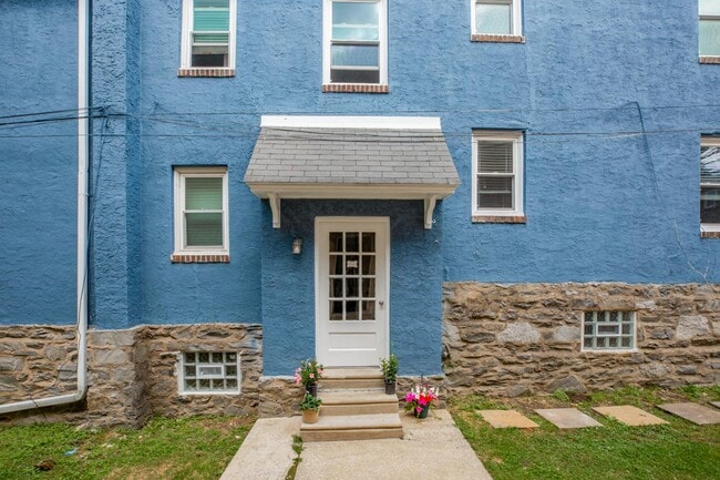 Photo - 2325 Haverford Rd