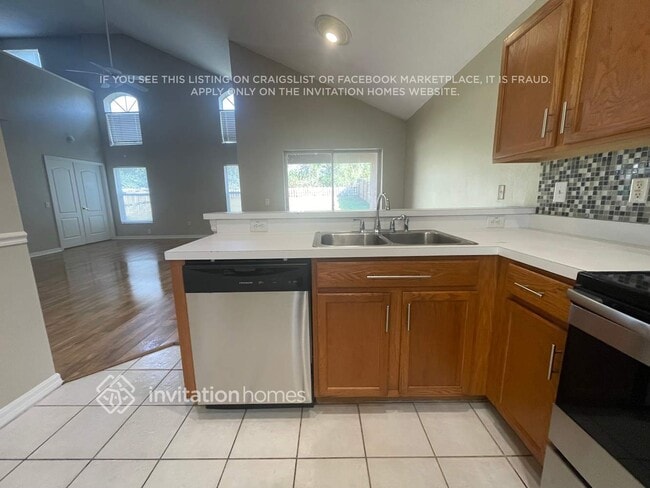 Photo - 12840 Kings Lake Dr