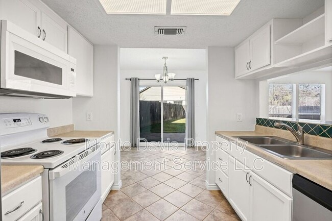 Photo - 2630 Alcott Ln Unit A