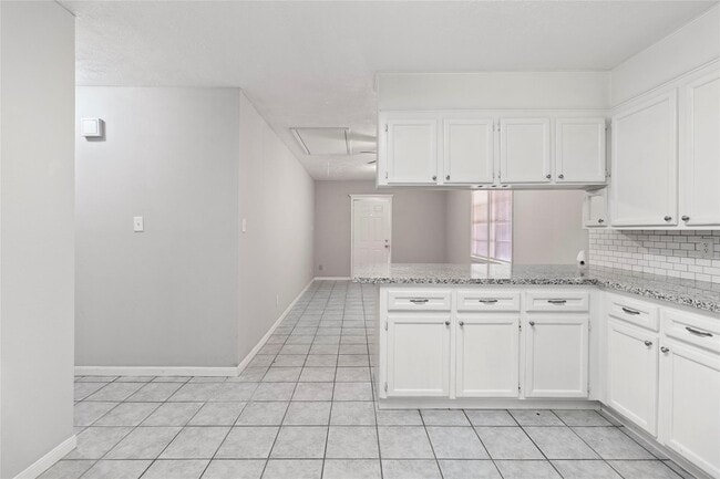 Photo - 12109 22nd St