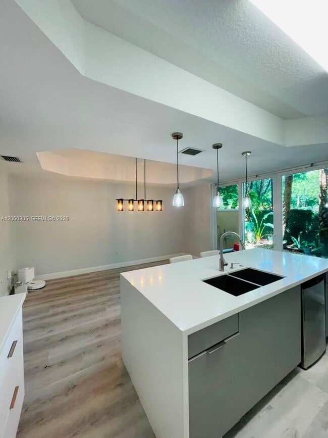 790 SW 107th Ave