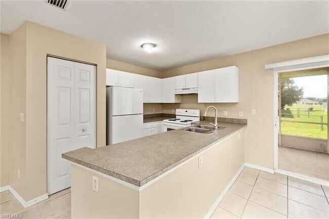 SE Cape Coral Duplex