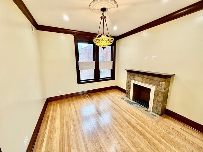 Photo - 1342 N Kedzie Ave Unit 2R