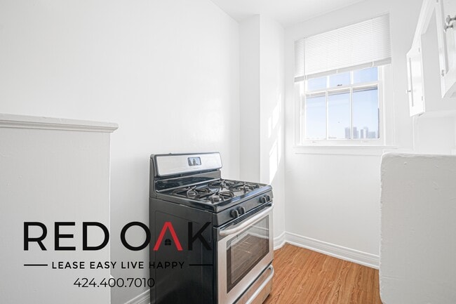 Photo - 2505 W 6th St Unit 1008