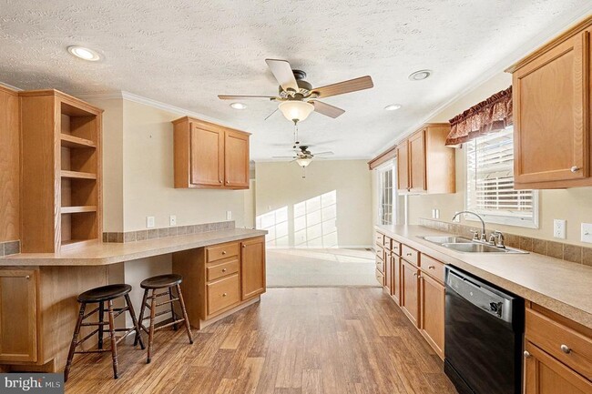 Building Photo - 24076 Zachary Taylor Hwy