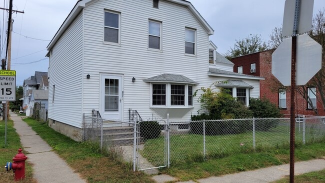 931 24th St Unit 931.1