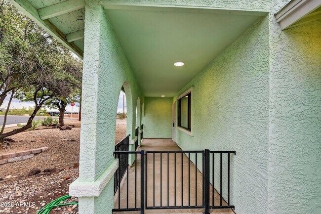 Photo - 1892 Vista Dr
