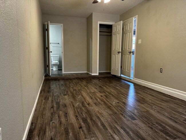 Photo - 1911 41st St