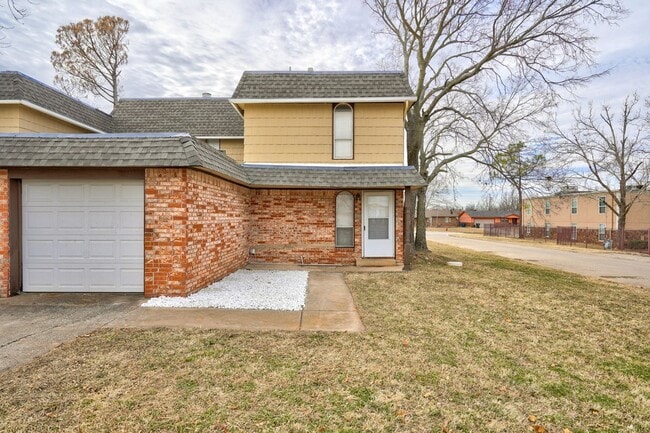 Building Photo - Bradfred Street 3815/3817 Unit 3817 Rental