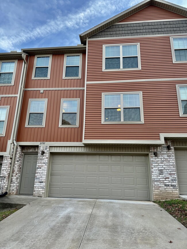 Photo - 2797 W Cottonwillow Way Townhome