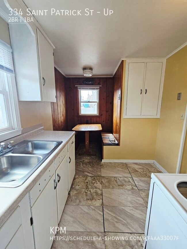 Photo - 334 St Patrick St Unit Up
