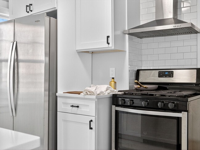 254 Main St Unit 1
