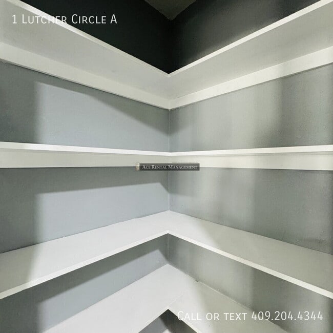 Photo - 1 Lutcher Circle A