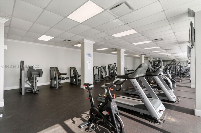 Photo - 7135 Collins Ave Unit 613