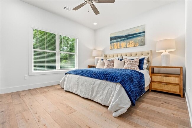 Photo - 1235 Tigers Tail Trl