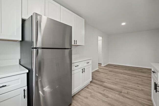 17-web-or-mls-P2555796 - Chestnut Oaks Apartments