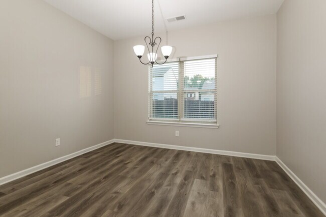 Photo - 2664 Calvary Dr