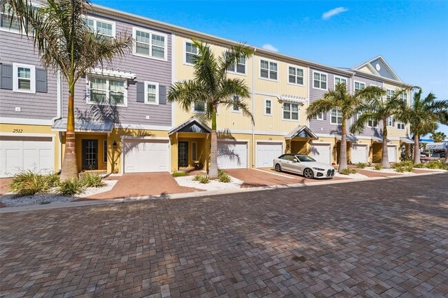 Photo - 2516 Coral Ct.