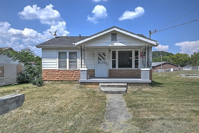 Photo - 109 Bettie St